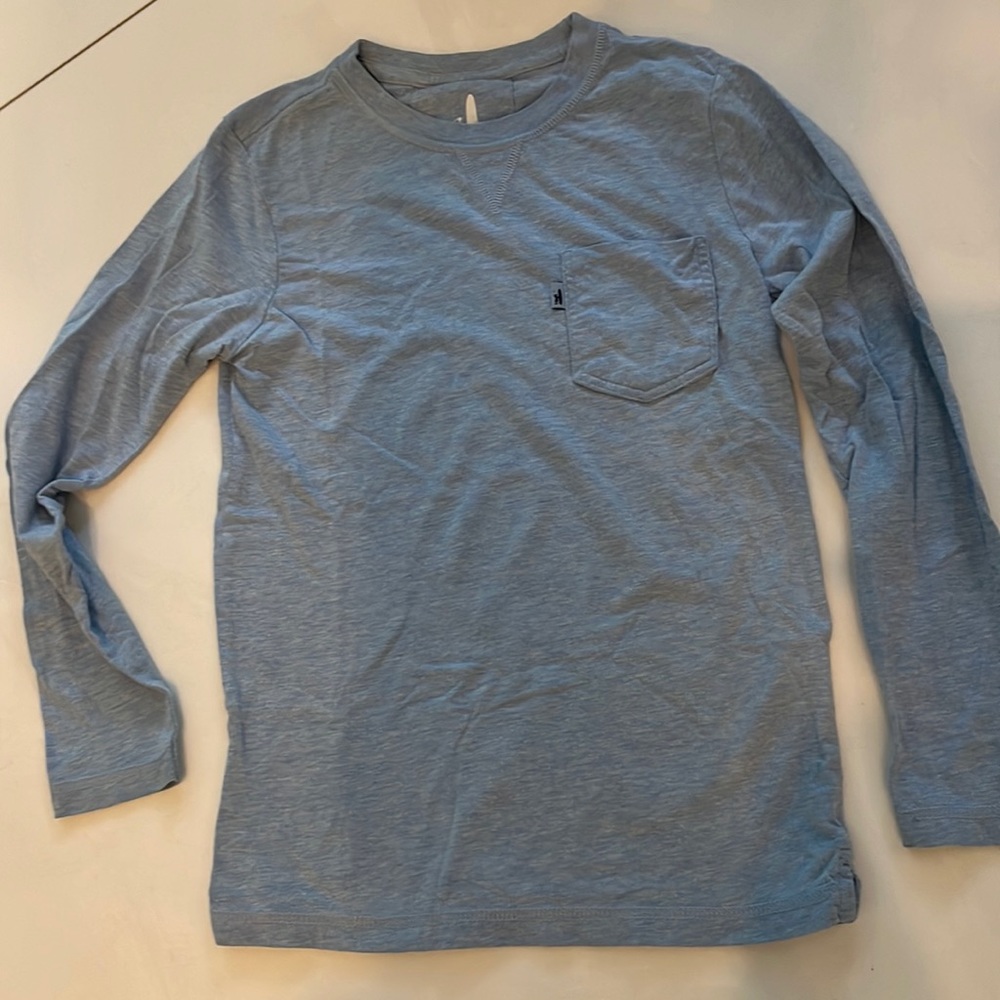 Johnnie-O long sleeve performance T-shirt in light heather blue.